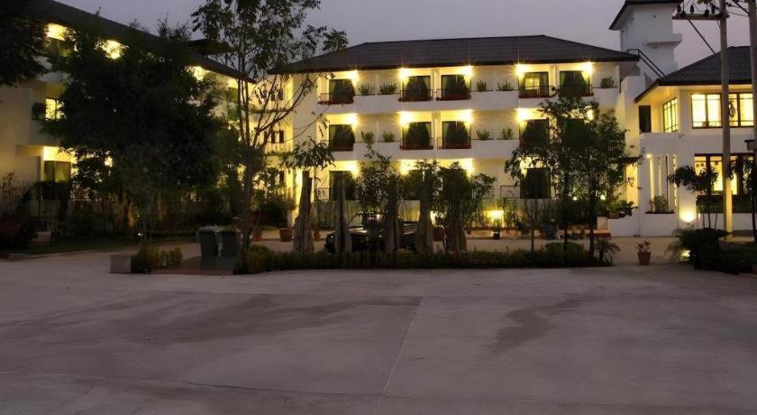 Baan Nan Hotel Dış mekan fotoğraf